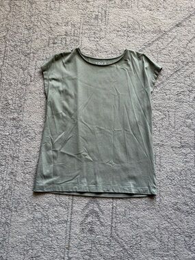 LOFT Olive Cap Sleeve Crewneck Tee
